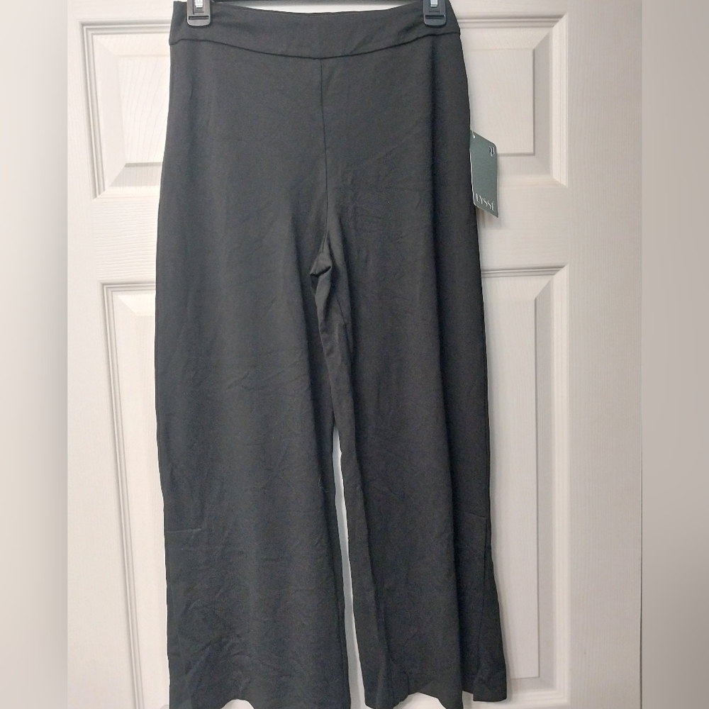 NWT Lysse size small black wide leg cropped pants